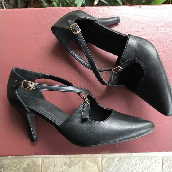 New Criss Cross Buckle Heels - Picture 7 of 11